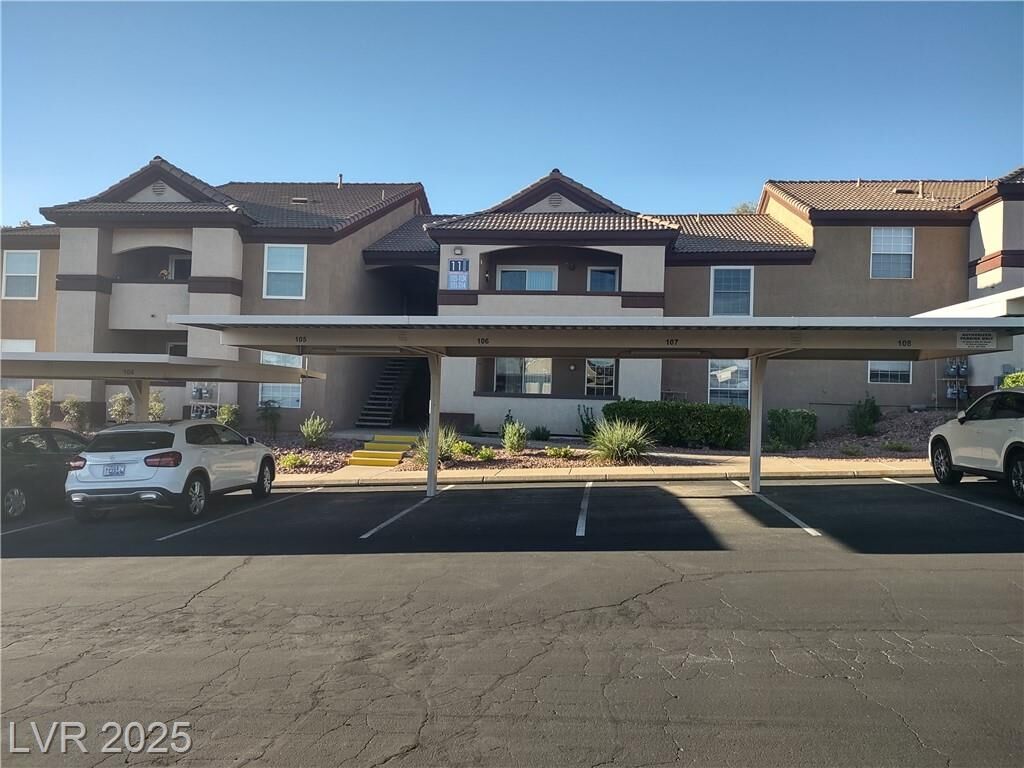 Property Photo: 231 West Horizon Ridge Parkway 1114 NV 89012