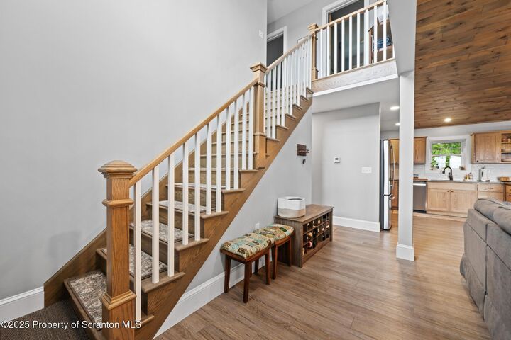 Property Photo: 300 Gumbletown Road PA 18451