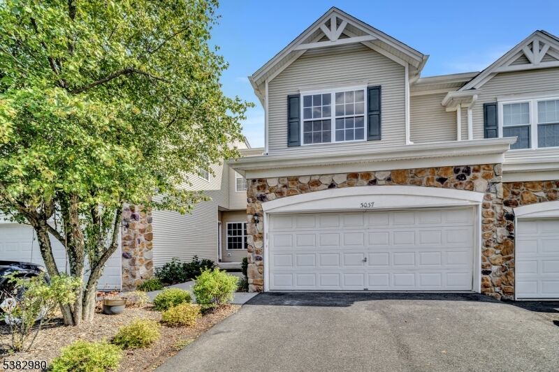 Property Photo: 3037 King Ct NJ 08812