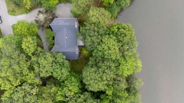 227 Bearfort Rd  West Milford Twp. NJ 07480 photo
