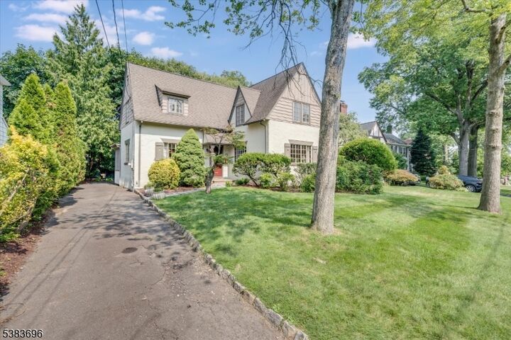 Property Photo: 30 Glenwood Drive NJ 07078