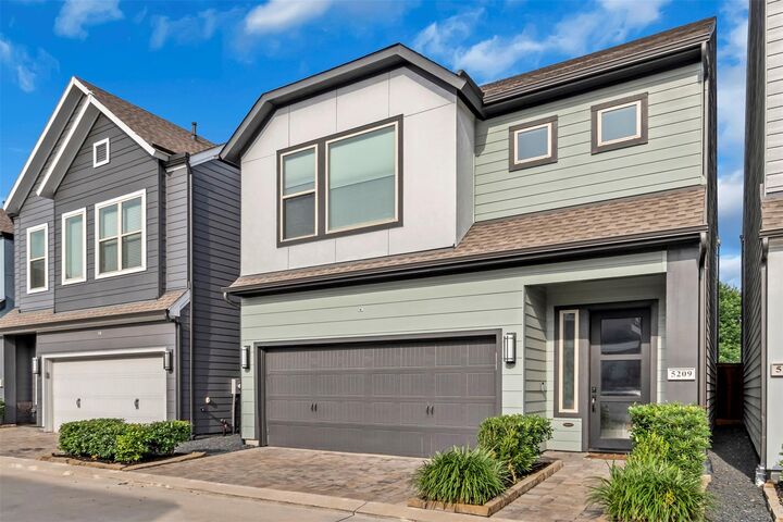 Property Photo:  5209 Carters Bank Avenue  TX 77091 