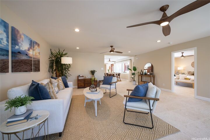 Property Photo: 211 Aikahi Loop HI 96734