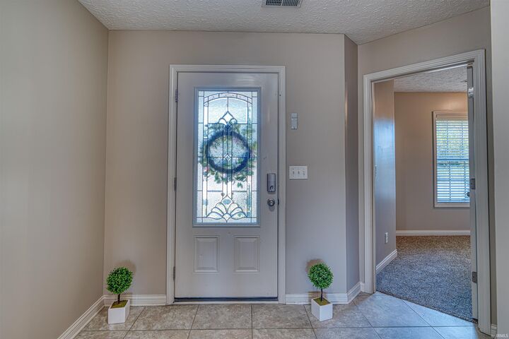 Property Photo:  6321 Pavillion Drive  IN 47630 