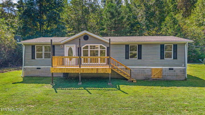 Property Photo:  1798 Shiloh Rd  TN 37322 