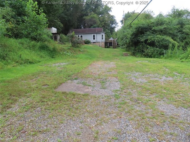 Property Photo:  24376 Maccorkle Avenue  WV 25103