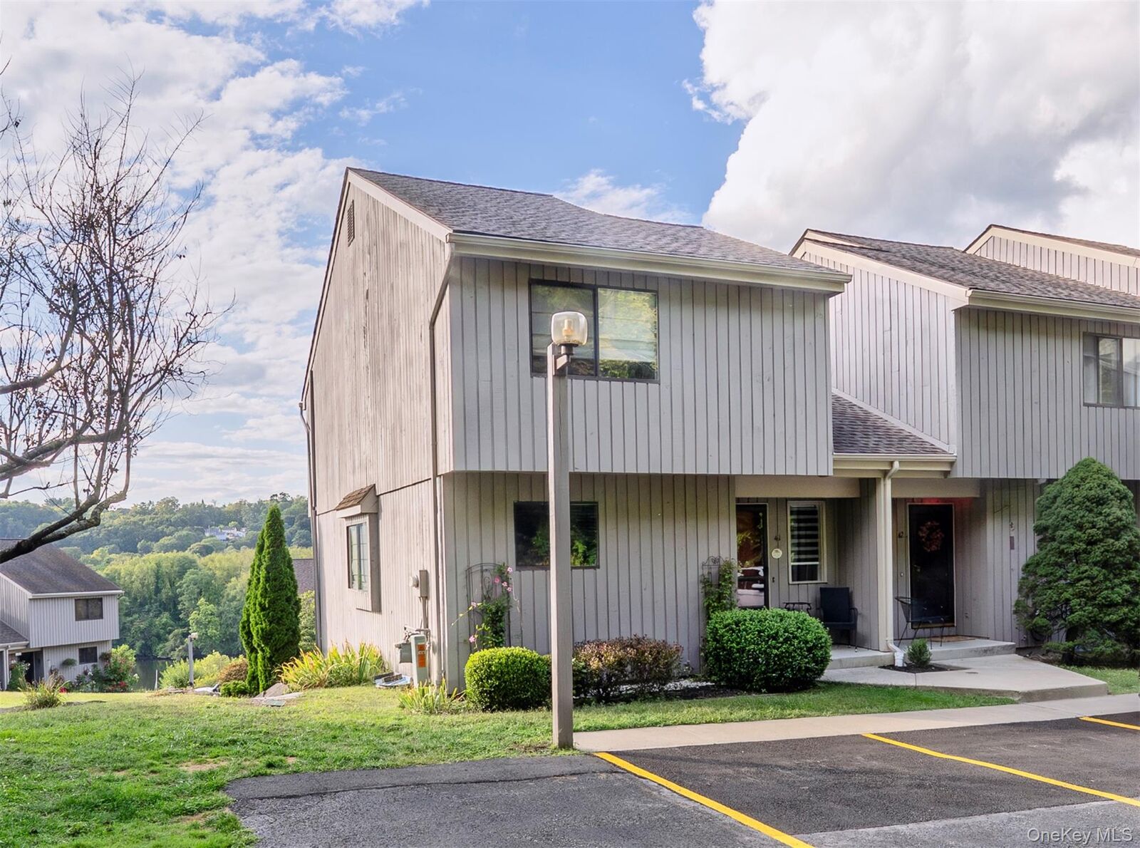 Property Photo:  41 Rondout Harbor  NY 12466 