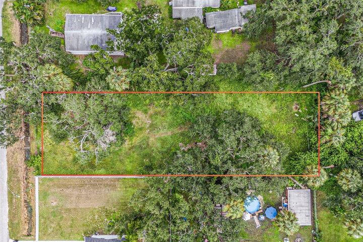 Property Photo:  0 Palm Ave  FL 33534 