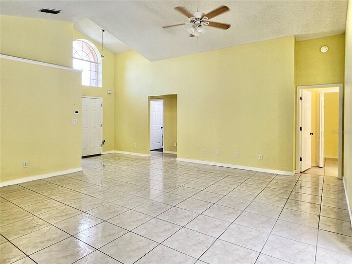 Property Photo:  1773 Tillstream Drive  FL 32818 