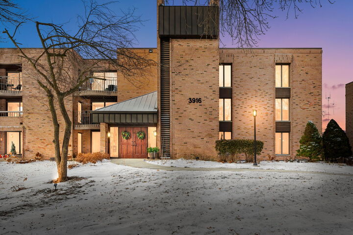 Property Photo:  3916 N Oakland Ave 224  WI 53211 