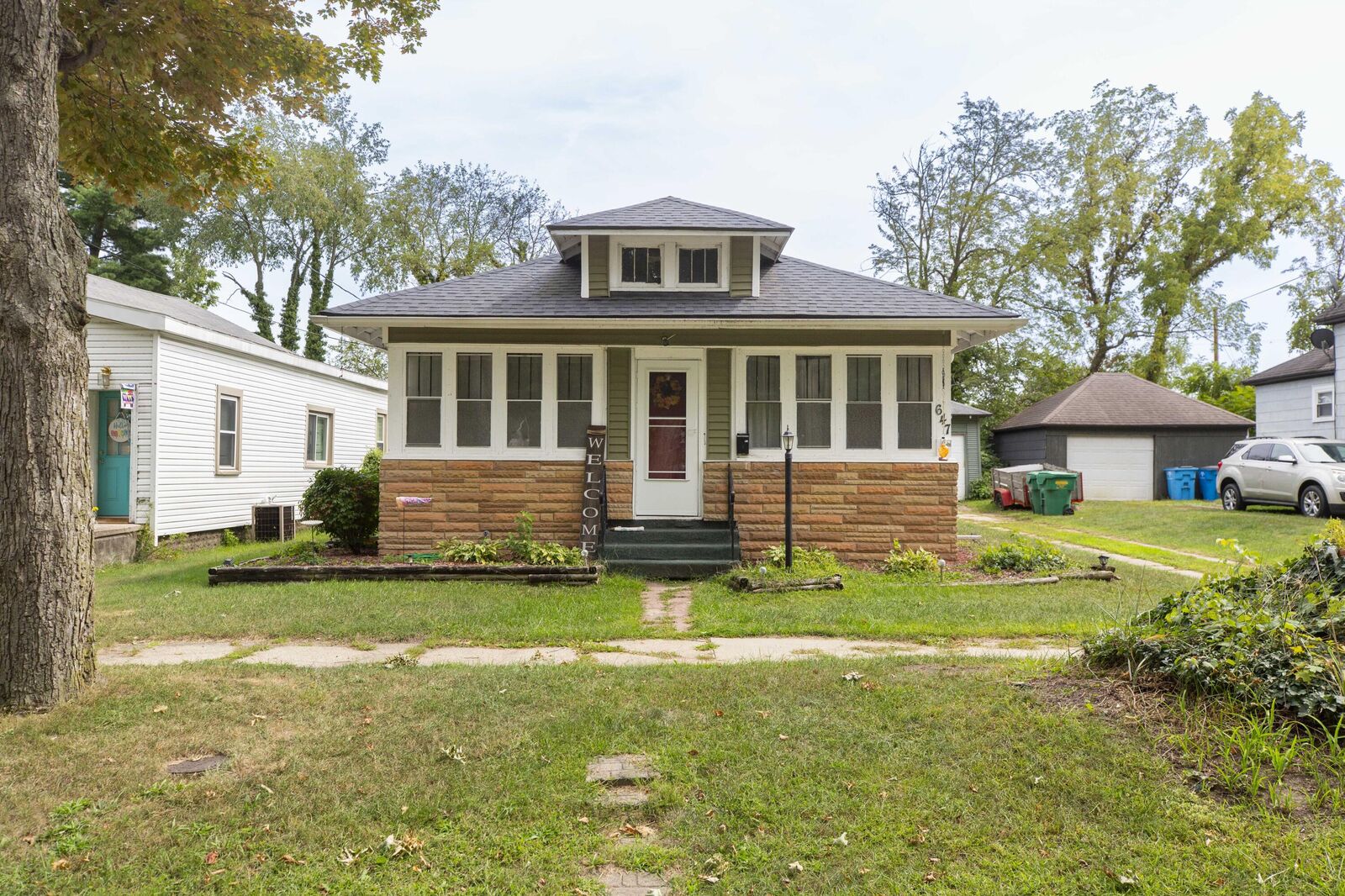 Property Photo:  647 N 7th Street  MI 49120 
