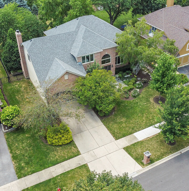 Property Photo: 1435 Monarch Circle IL 60564