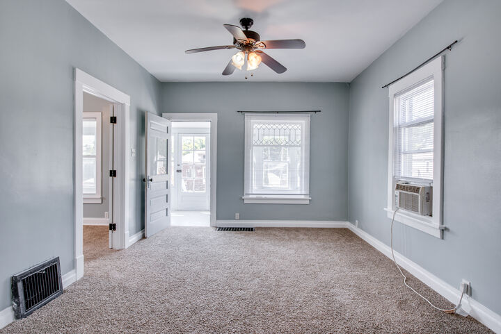 Property Photo: 830 Porter Street IL 60432