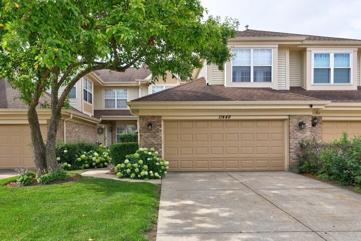 Property Photo: 11449 Prescott Lane IL 60154