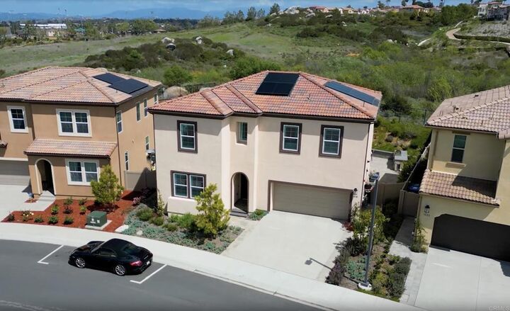Property Photo: 1518 Pepperwood Way CA 92056