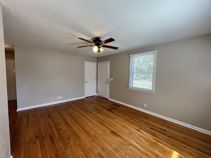 Property Photo:  1807 Maymont Dr  TN 37130 