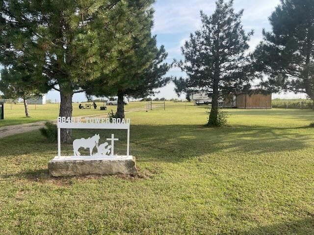 Property Photo:  8840 E Tower Road  OK 74641 