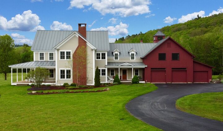 Property Photo: 2455 West Hill Road VT 05672
