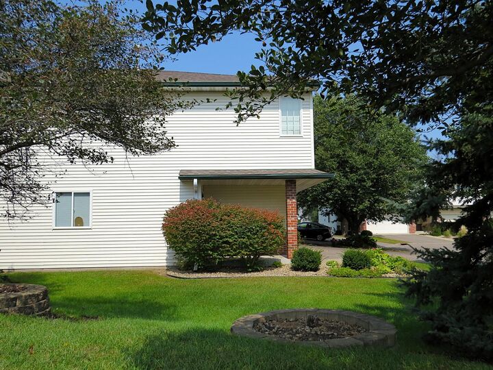 Property Photo:  9190 E Point Douglas Lane S  MN 55016 