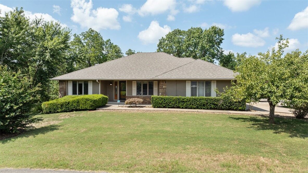 Property Photo: 1 Cheviot Trace AR 72715
