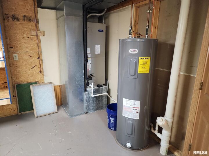 Property Photo:  9575 County Road 410  MO 63401