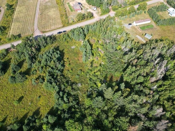 Photo de la propriété:  Acreage Blooming Point Road  PE C0A 1T0 