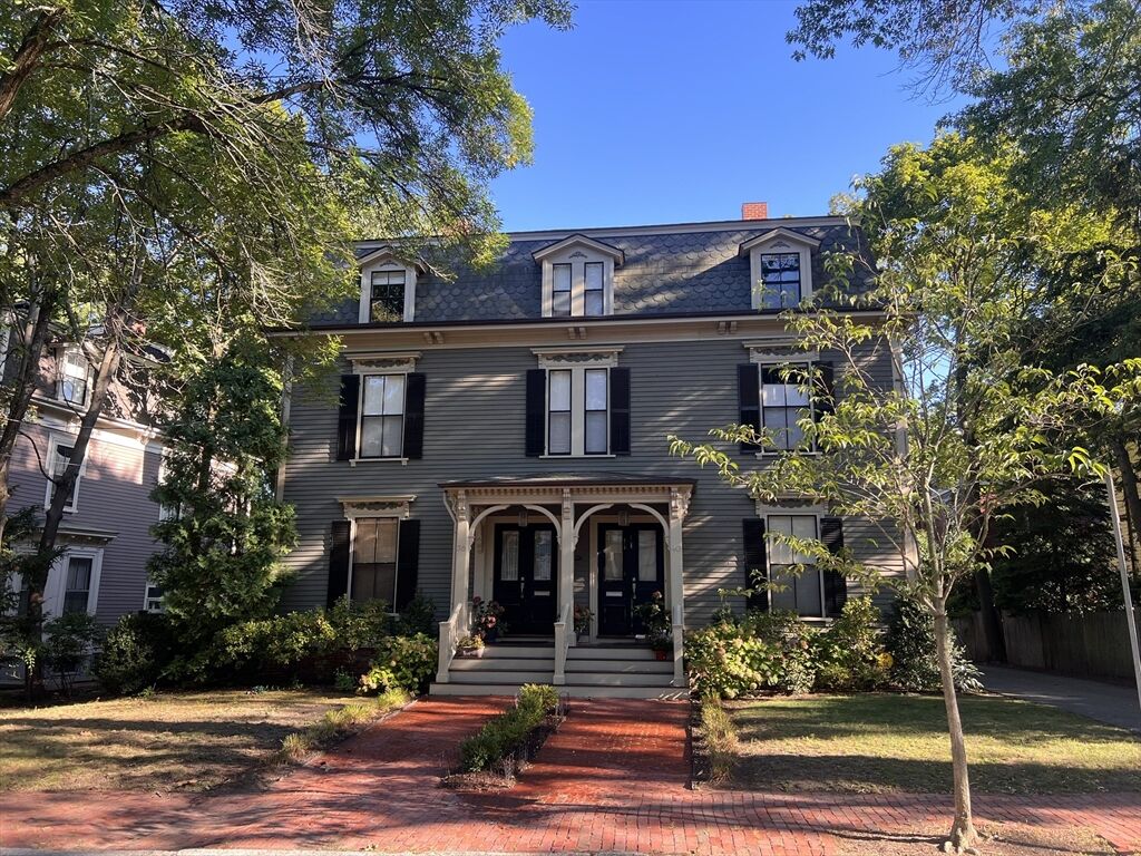 Property Photo: 38 Arlington Street 38 MA 02140