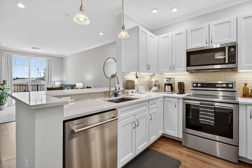 Property Photo:  69 Foundry St. 314  MA 01880 