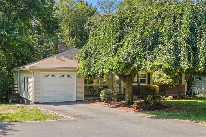 Property Photo: 13 Briarwood Rd MA 01701