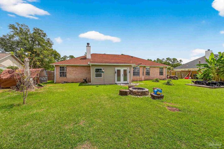 10051 Bristol Park Rd  Cantonment FL 32533 photo