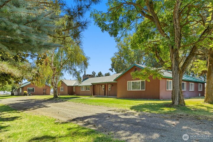 4530  Weaver Road  Ellensburg WA 98926 photo