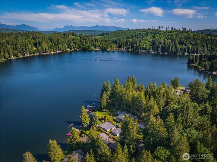 Property Photo:  29  NW Lake Roesiger Road  WA 98290