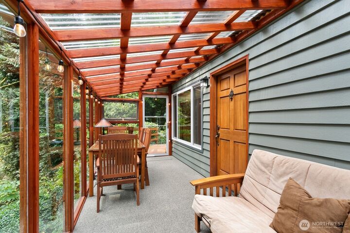 Property Photo: 25825 SE 242nd Street WA 98038