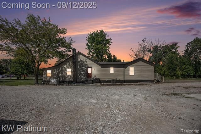 Property Photo:  59290 North Avenue  MI 48096 