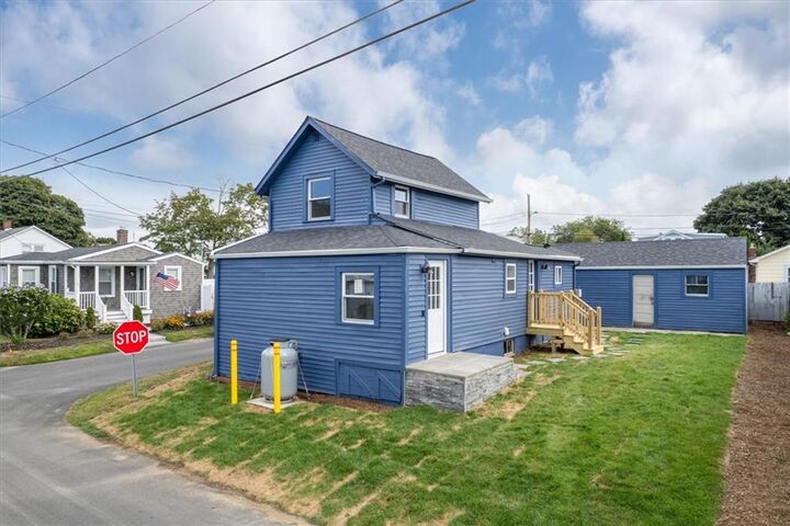 55 Ormerod Avenue  Portsmouth RI 02871 photo