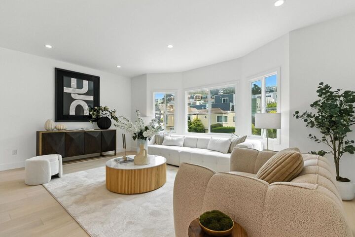 Property Photo:  1815 18th Avenue  CA 94122 