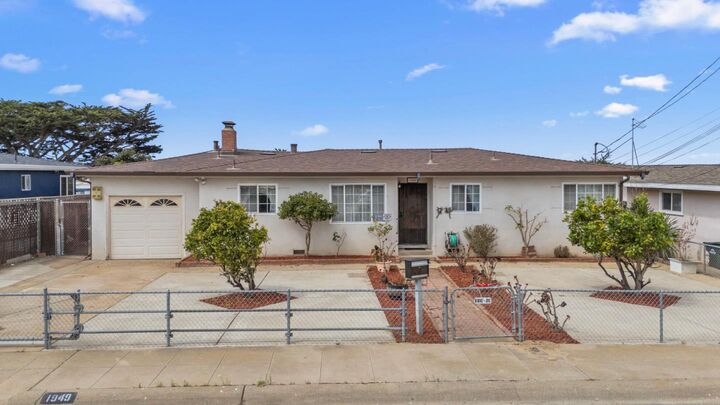 1949 Lincoln Street  Seaside CA 93955 photo