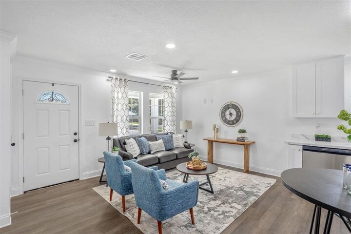 Property Photo:  2131 Linda Drive  LA 70669 