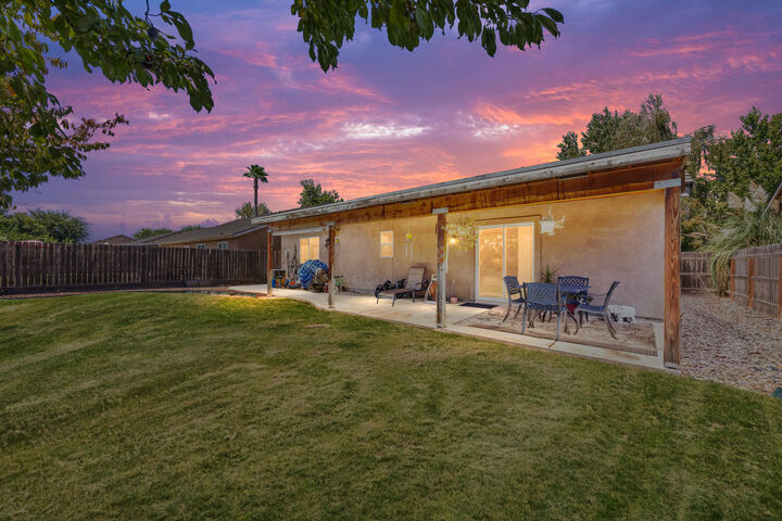 Property Photo:  4331 E Oak Ave Avenue  CA 93292