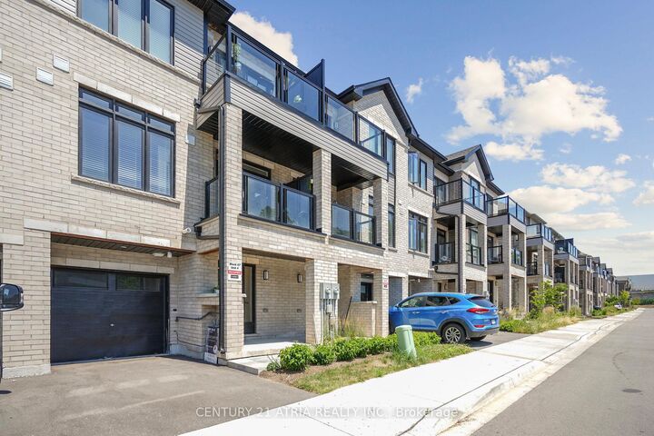 Property Photo:  585 Colborne Street 704  ON N3S 0K4 
