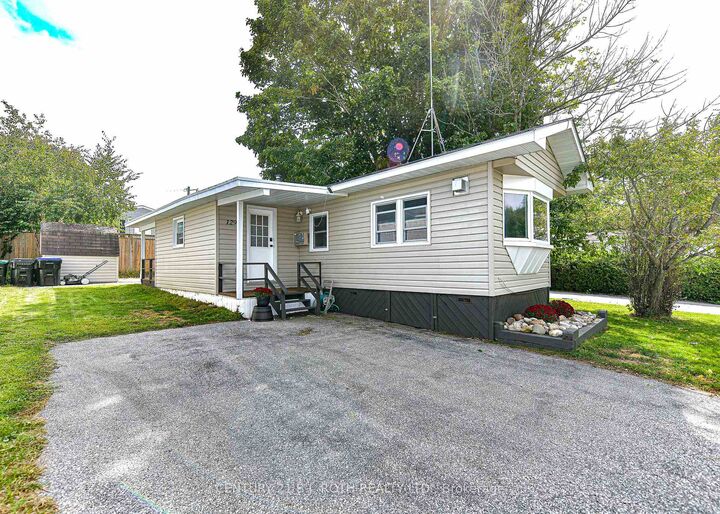 1296 Madison Street  Severn ON L3V 0V1 photo