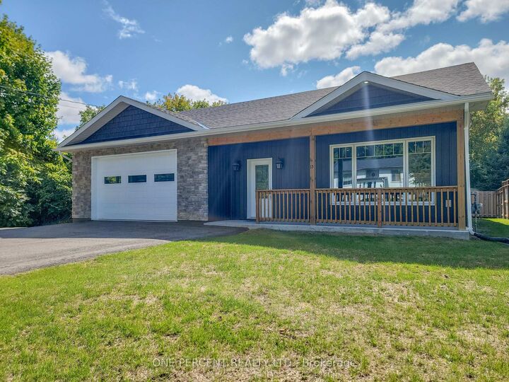 Property Photo: 13 Crawford Drive ON K0K 2M0