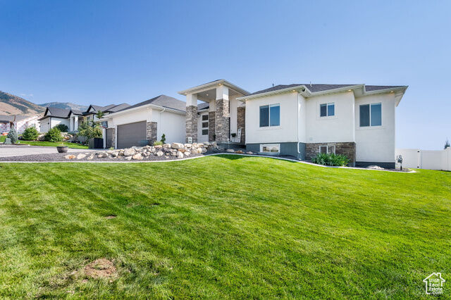Property Photo: 1222 E 300 S UT 84335