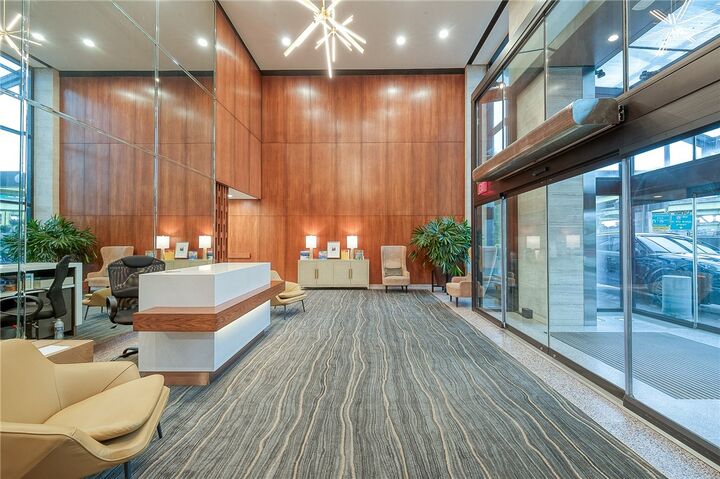 Property Photo:  320 Fort Duquesne Blvd 20O  PA 15222 