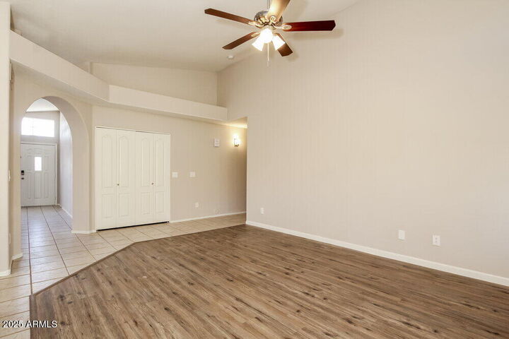 Property Photo:  