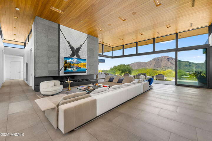 Property Photo: 6149 E Indian Bend Road AZ 85253