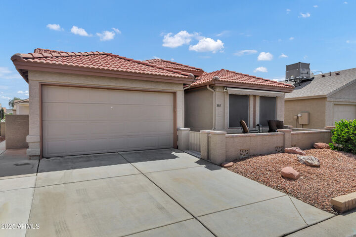 Property Photo:  1863 E Buena Vista Drive  AZ 85249 