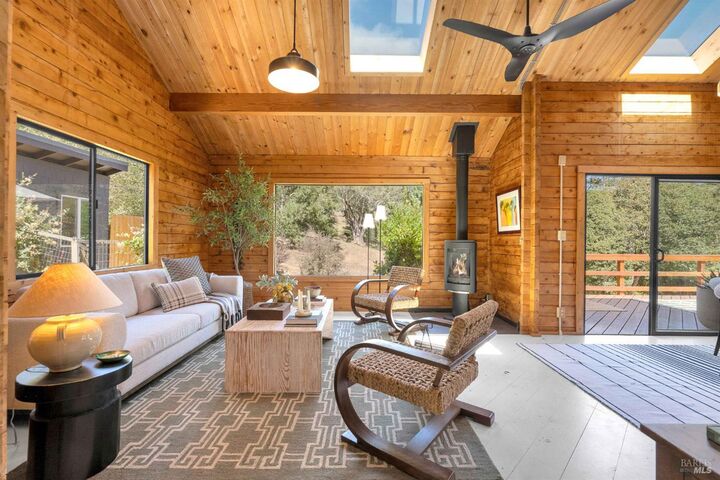 Property Photo:  3020 Burnside Road  CA 95472 