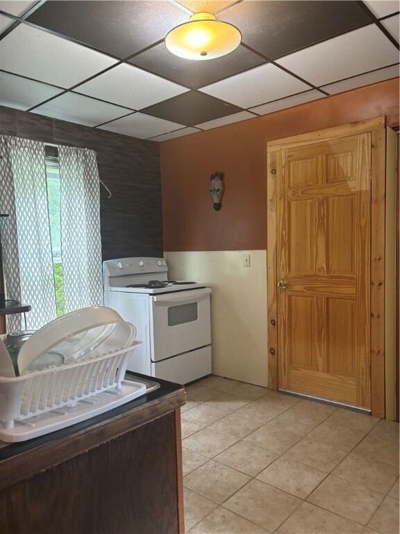 Property Photo:  28 Robie Street  NY 14810 
