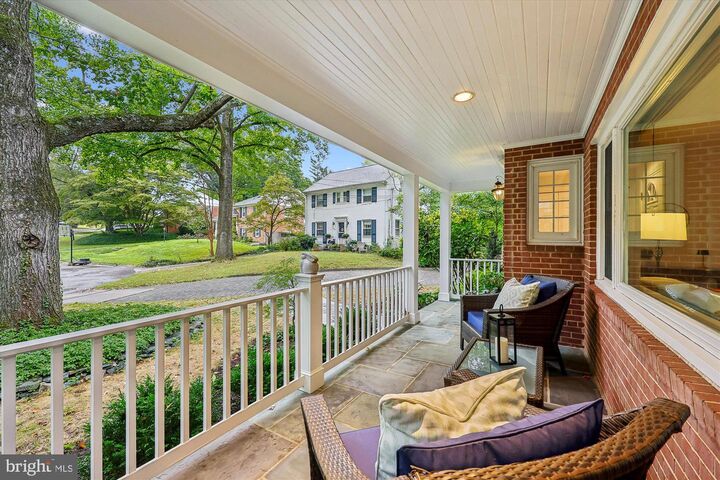 Property Photo:  6212 Redwing Court  MD 20817